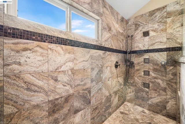 605 Bancroft Pl, San Ramon, CA 94582