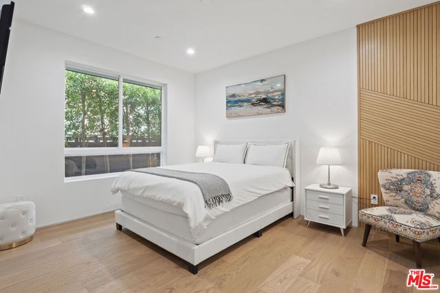 5715 Troost Avenue, North Hollywood, CA 91601