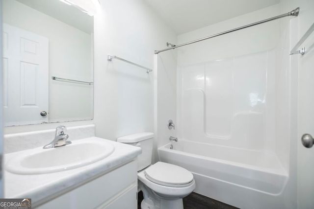 338 Monroe Street, Macon, GA 31201