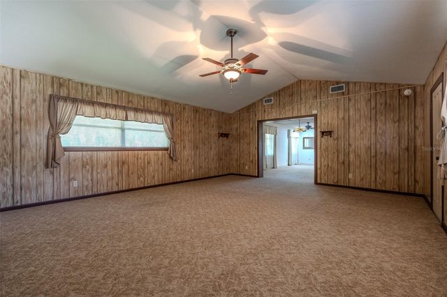2217 NW 52 STREET, Ocala, FL 34475