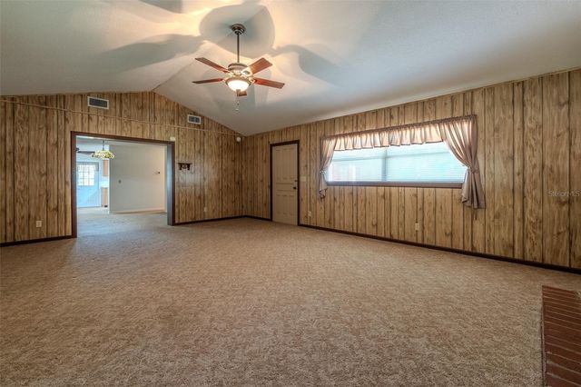 2217 NW 52 STREET, Ocala, FL 34475