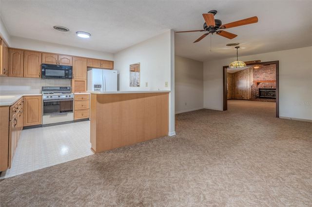 2217 NW 52 STREET, Ocala, FL 34475