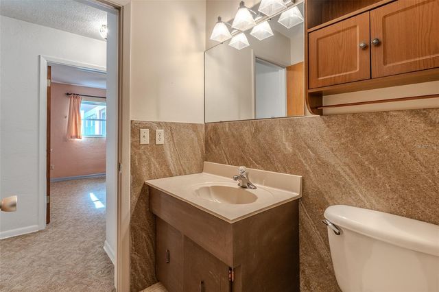 2217 NW 52 STREET, Ocala, FL 34475