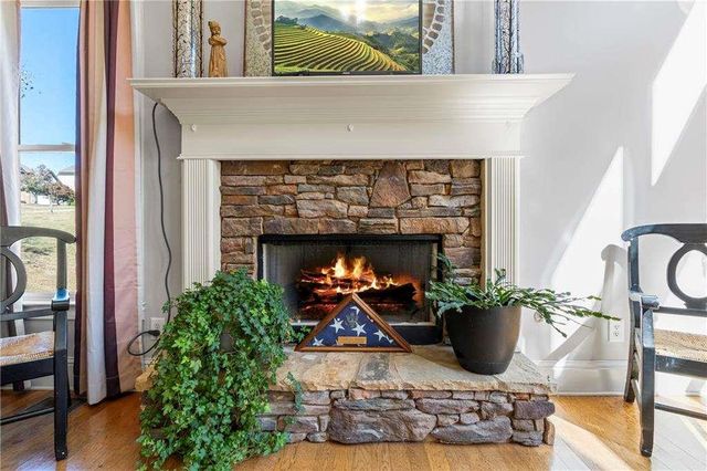 1030 Silver Thorne Drive, Loganville, GA 30052