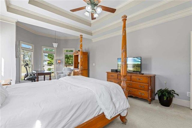 1030 Silver Thorne Drive, Loganville, GA 30052