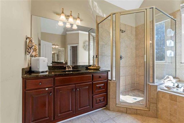 1030 Silver Thorne Drive, Loganville, GA 30052