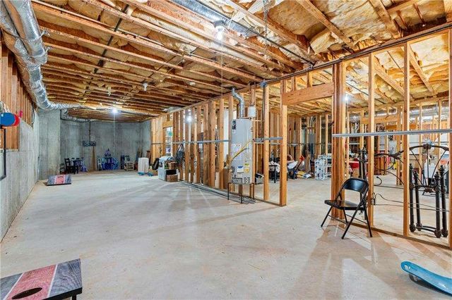 1030 Silver Thorne Drive, Loganville, GA 30052