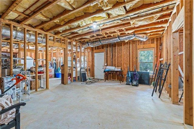 1030 Silver Thorne Drive, Loganville, GA 30052