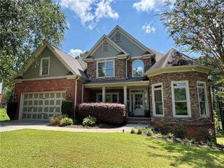 1030 Silver Thorne Drive, Loganville, GA 30052