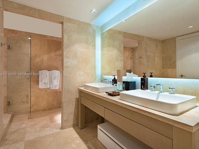 102 24th Street 1540, Miami Beach, FL 33139