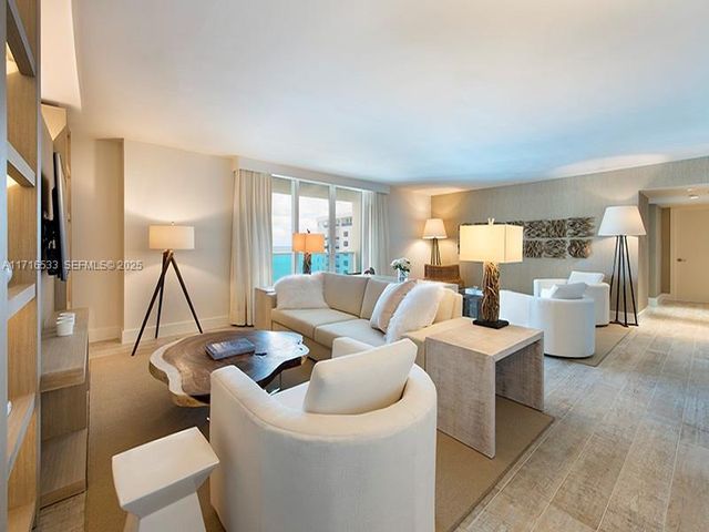 102 24th Street 1540, Miami Beach, FL 33139