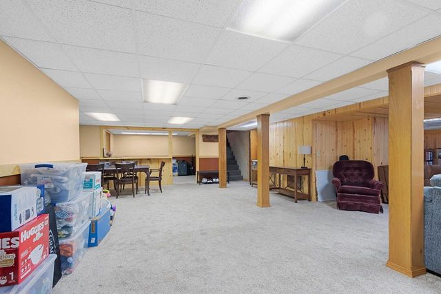 1521 CAREFUL DRIVE, Green Bay, WI 54304