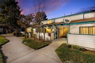 44526 15th Street E 4, Lancaster, CA 93535