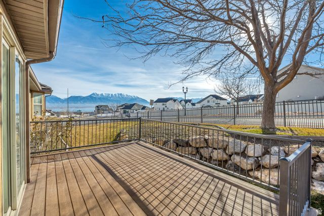 377 W MISTY SAGE WAY, Saratoga Springs, UT 84045