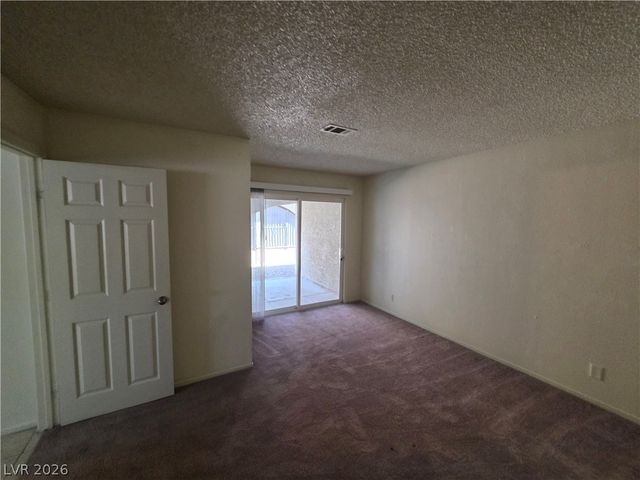 873 MANTIS Way 3, Las Vegas, NV 89110