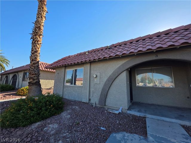 873 MANTIS Way 3, Las Vegas, NV 89110