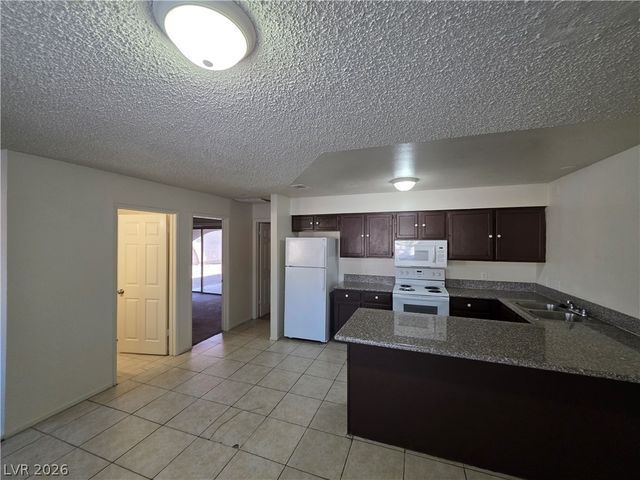 873 MANTIS Way 3, Las Vegas, NV 89110