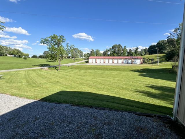 1055 KY-92, Jamestown, KY 42629