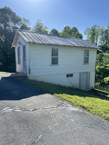 1055 KY-92, Jamestown, KY 42629