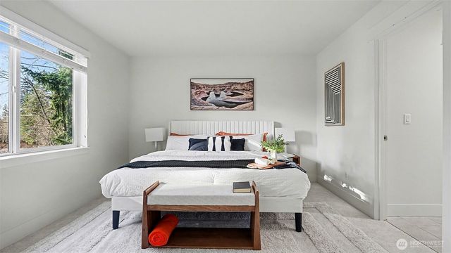 18726 43rd Drive SE, Bothell, WA 98012