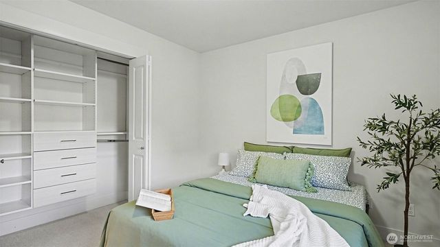 18726 43rd Drive SE, Bothell, WA 98012