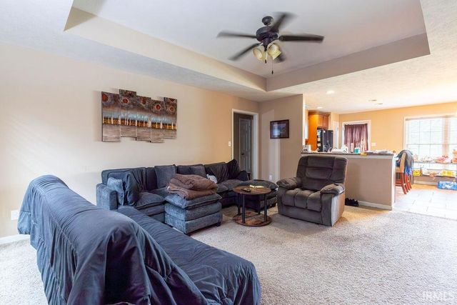 3940 Eagle Watch Drive, Evansville, IN 47725