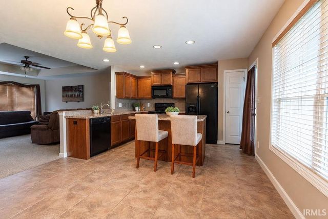 3940 Eagle Watch Drive, Evansville, IN 47725