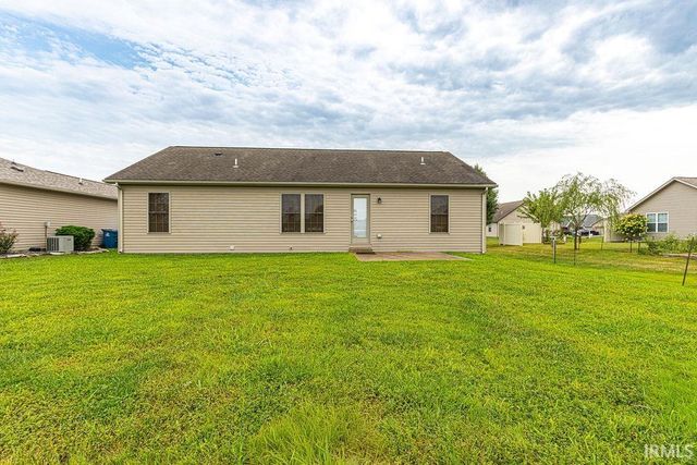 3940 Eagle Watch Drive, Evansville, IN 47725