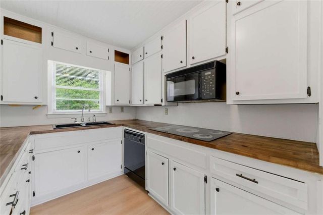 4078 Floyd Road, Austell, GA 30106