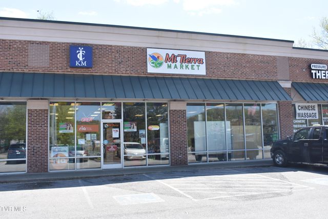 733 West Stone Drive, Kingsport, TN 37660