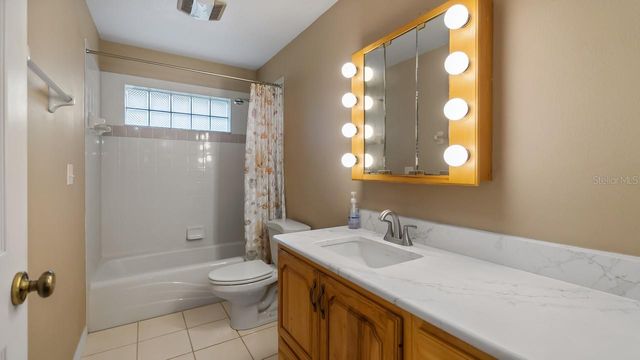 22435 COUNTY ROAD 455, Howey In The Hills, FL 34737