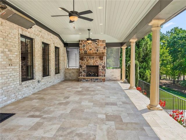 1361 Pheasant Lane, Winston-salem, NC 27106