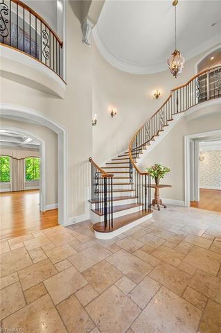 1361 Pheasant Lane, Winston-salem, NC 27106