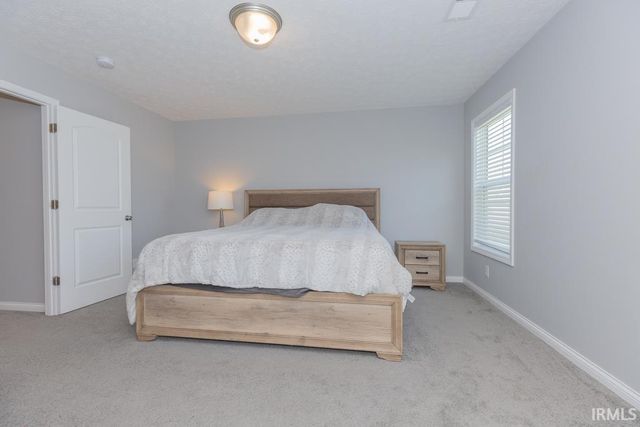 11440 Yerkes Drive, Evansville, IN 47725