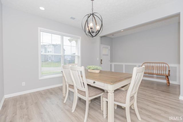11440 Yerkes Drive, Evansville, IN 47725