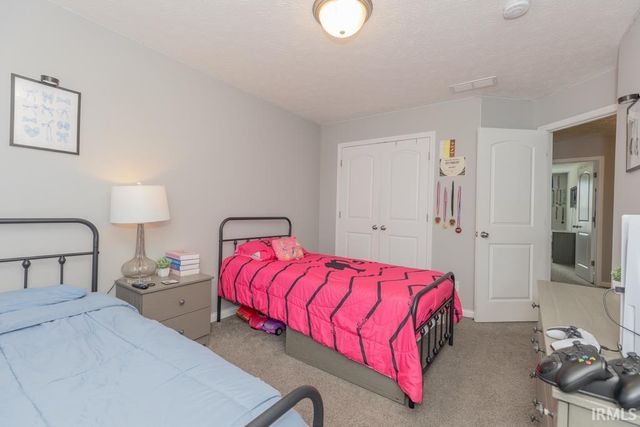 11440 Yerkes Drive, Evansville, IN 47725