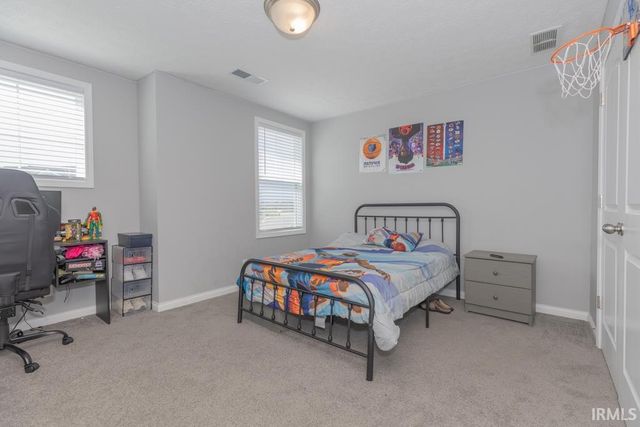 11440 Yerkes Drive, Evansville, IN 47725