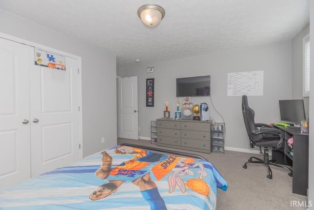 11440 Yerkes Drive, Evansville, IN 47725