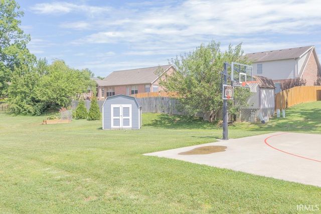 11440 Yerkes Drive, Evansville, IN 47725