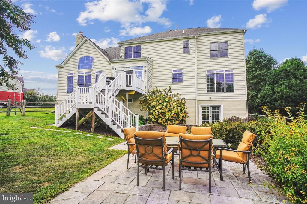 7103 CLIFF PINE DR, Gaithersburg, MD 20879