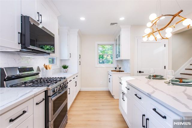 145 Grove Street, Mahwah, NJ 07430