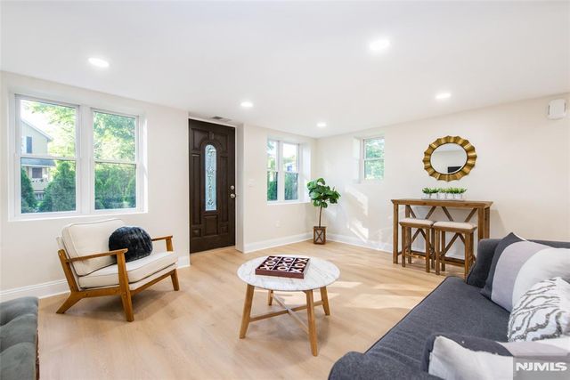 145 Grove Street, Mahwah, NJ 07430