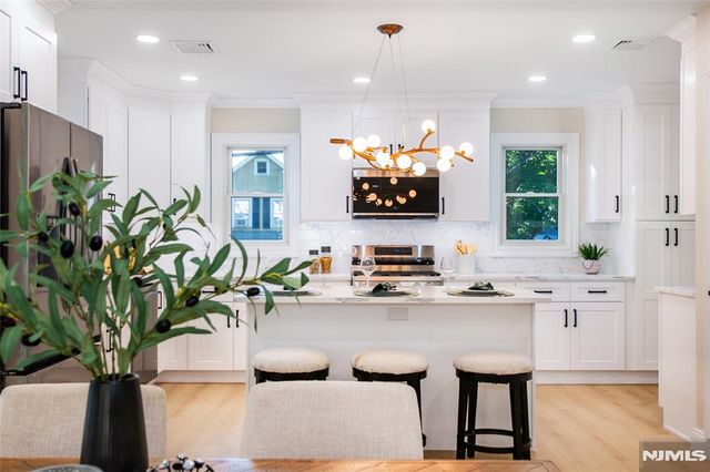 145 Grove Street, Mahwah, NJ 07430