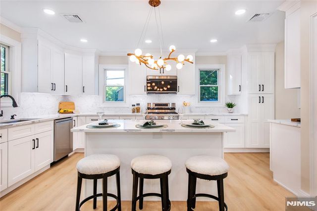 145 Grove Street, Mahwah, NJ 07430