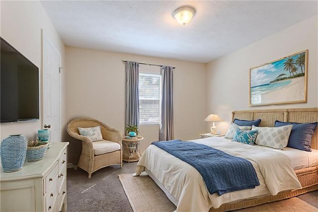 635 Davis Road, Lawrenceville, GA 30046