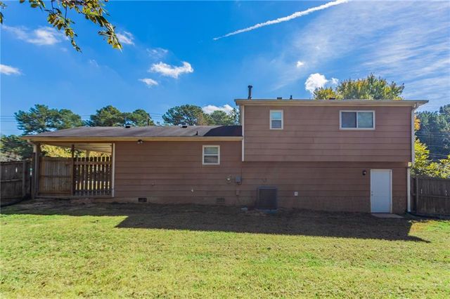 635 Davis Road, Lawrenceville, GA 30046