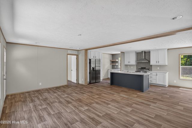 358 Mallard Roost Drive, Saint Helena, NC 28425