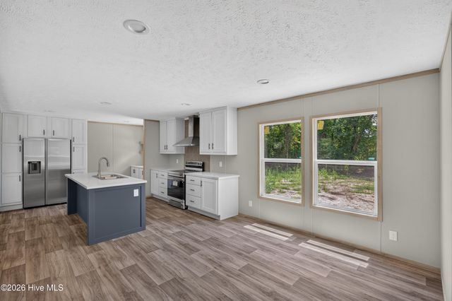 358 Mallard Roost Drive, Saint Helena, NC 28425