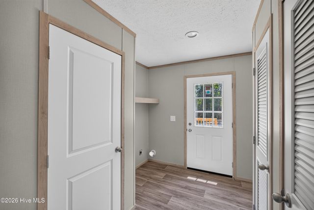 358 Mallard Roost Drive, Saint Helena, NC 28425