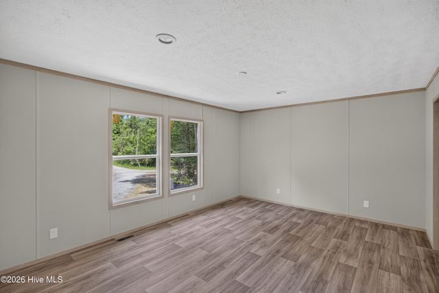 358 Mallard Roost Drive, Saint Helena, NC 28425